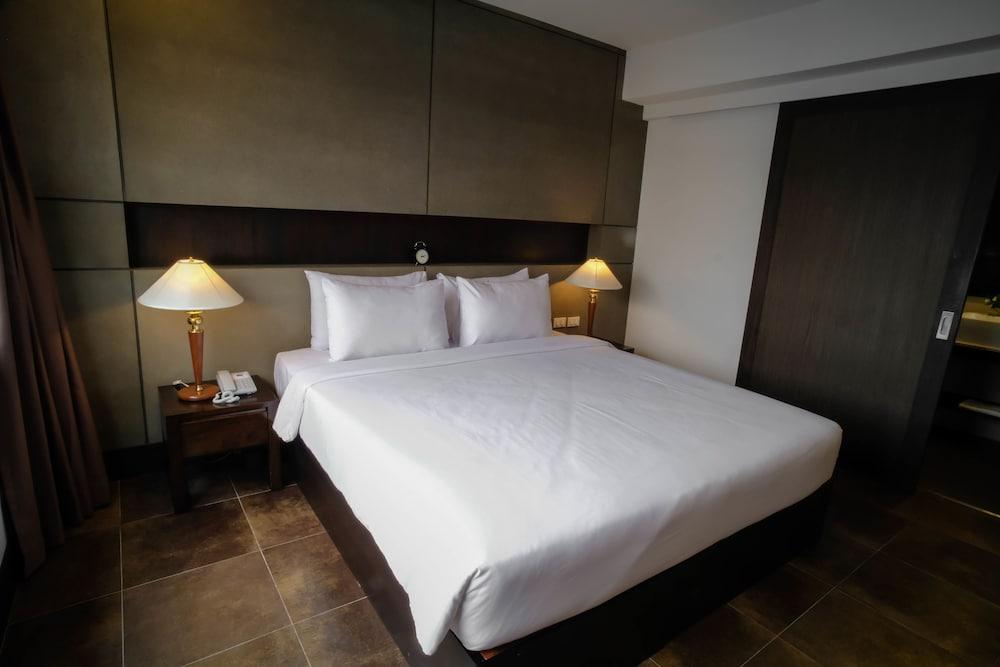 Nanda Heritage 4* Бангкок